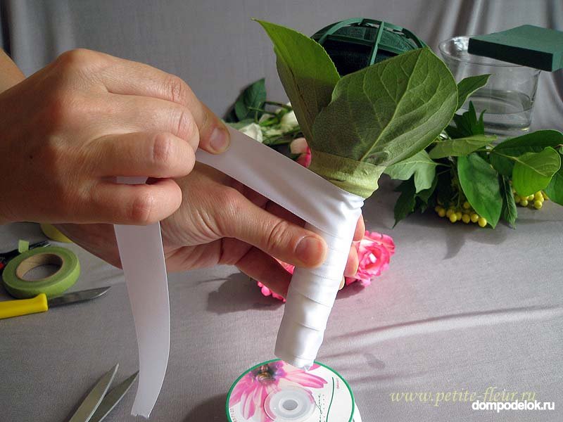 Как сделать своими руками букет невесты из живых цветов