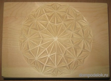 Роспись шкатулки геометрическим орнаментом