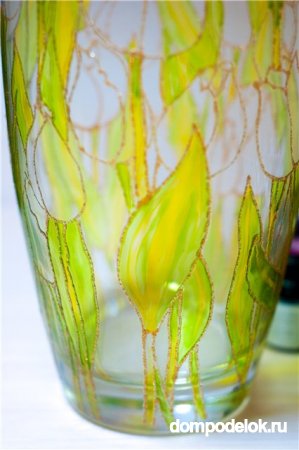 Роспись стеклянной вазы