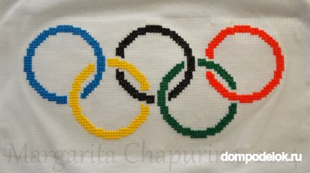 Вышивка на пялцах олимпийских колец на детской футболке