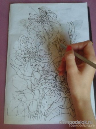Картина «Букет лилий» рисование в технике граттаж на картоне