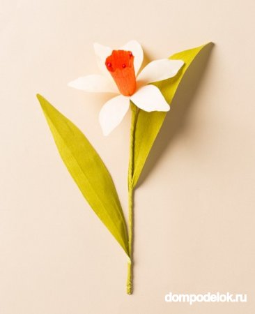 Цветок нарцисс из гофрированной бумаги